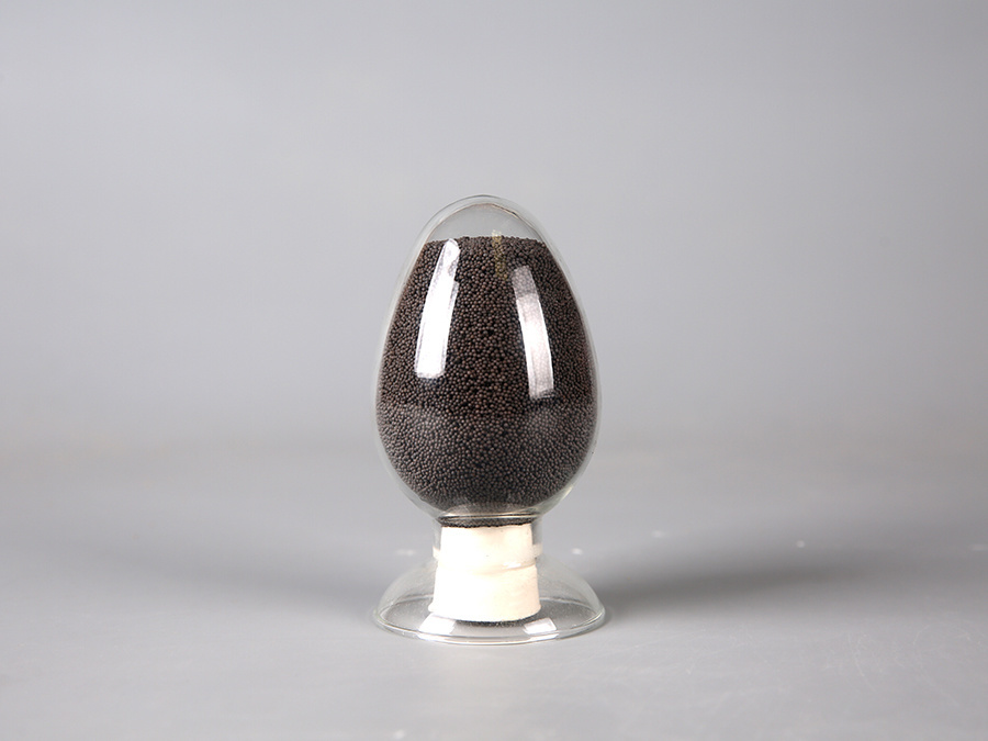 Medium density high strength ceramsite proppant