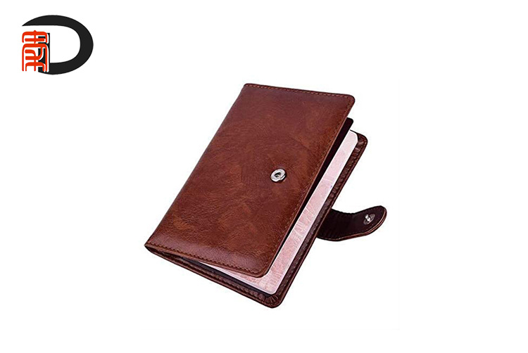 2020 new imitation leather brown passport holder travel passport book with magnetic buckle