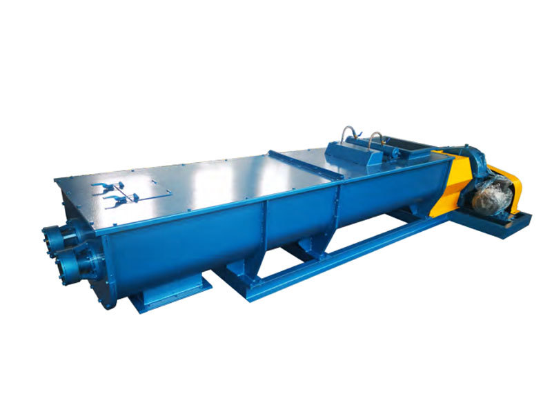 What are the main advantages of the 2SJ Series Double-shaft mixer