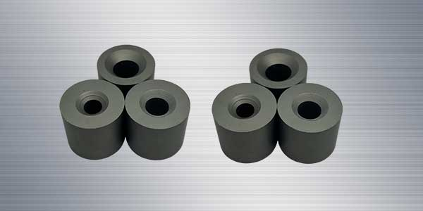 What are the advantages of wear-resistant cemented carbide bushings?