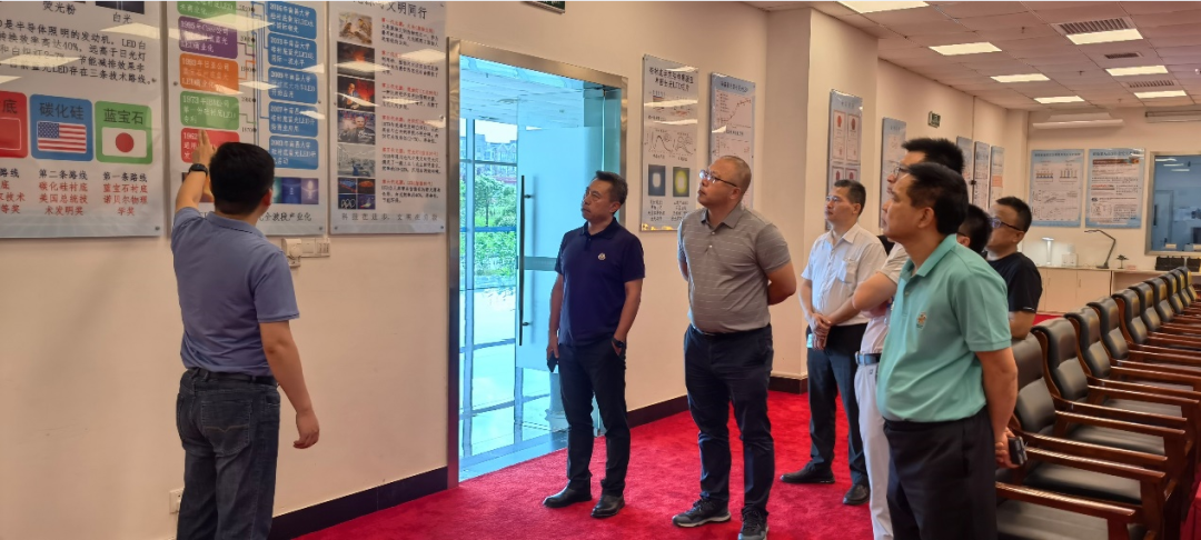 中国芯 • 教育光 | 威尼斯9499登录入口深化硅基LED产业化合作进程
