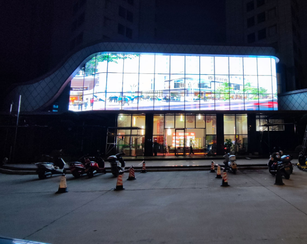 Outdoor Transparent LED Display P2.6-5.6, Clarke Quay Mall, Singapore Outdoor Transparent LED Display P2.6-5.6, Clarke Quay Mall, Singapore