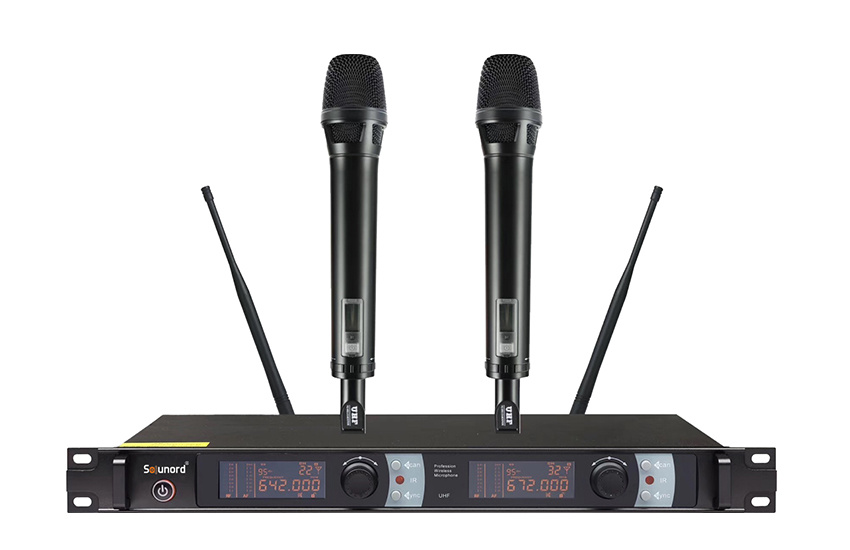 SM-U800 True Diversity One-to-Two Wireless Microphone