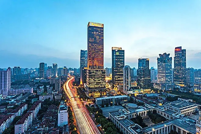 寶星UPS電源助力上海靜安區(qū)54A弱電工程的智慧建設(shè)