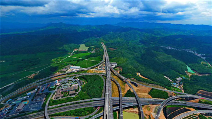 浙江杭绍台高速公路