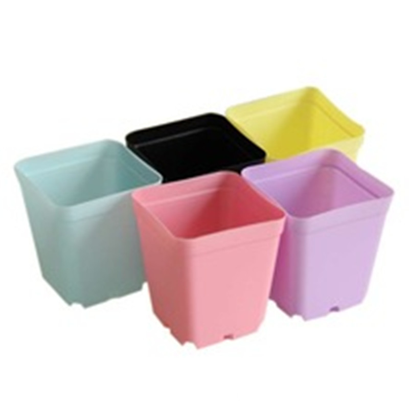 Plastic Flower Pots