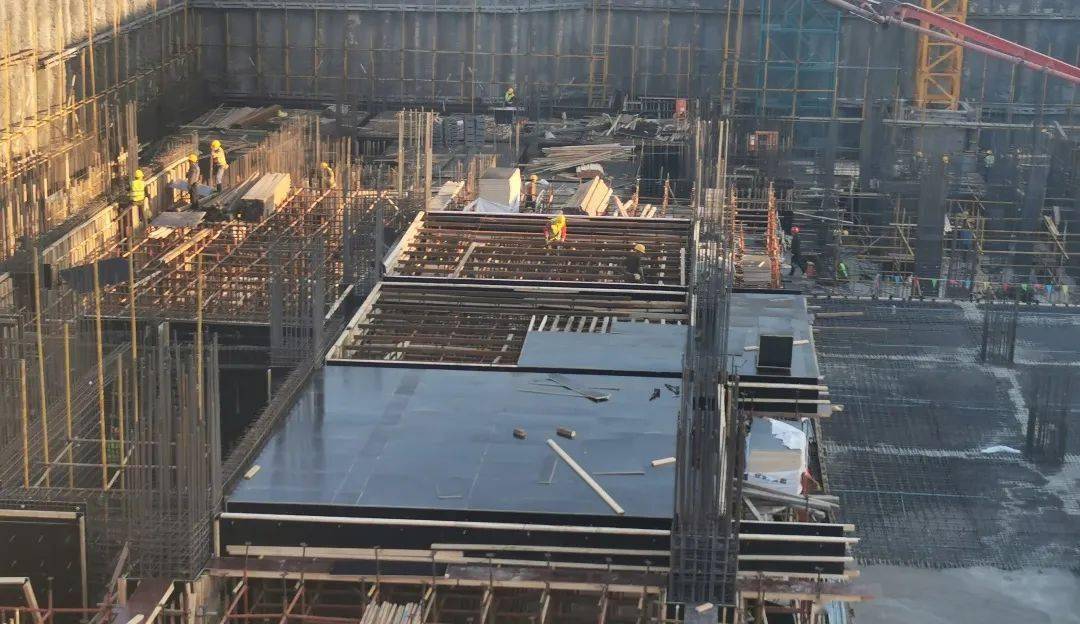 2021.4.27北京建工苹果园综合交通枢纽工程南区标段