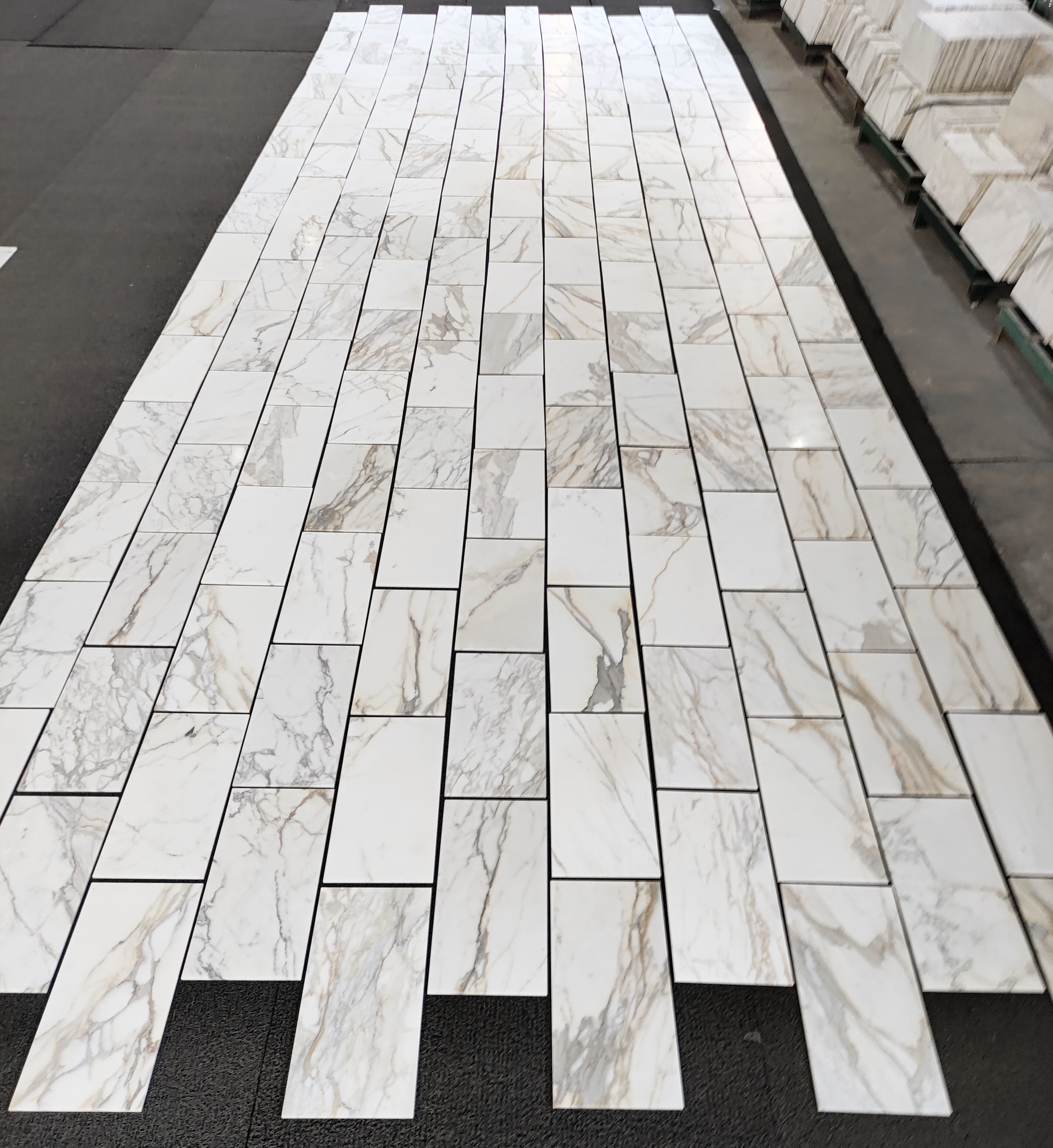 Calacatta Oro Nature Marble Tile Supplier China