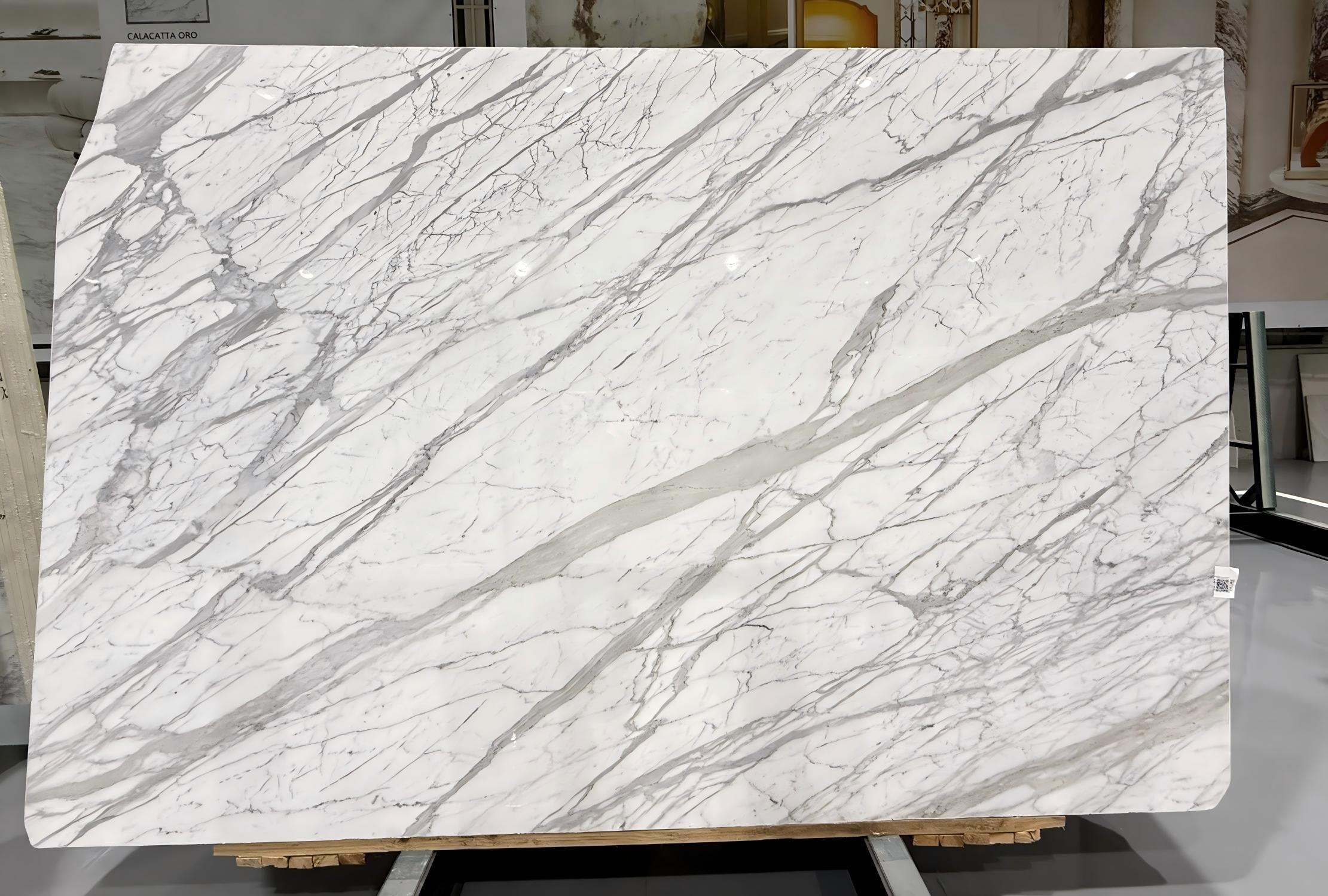 Italy Calacatta Natural Marble Slabs