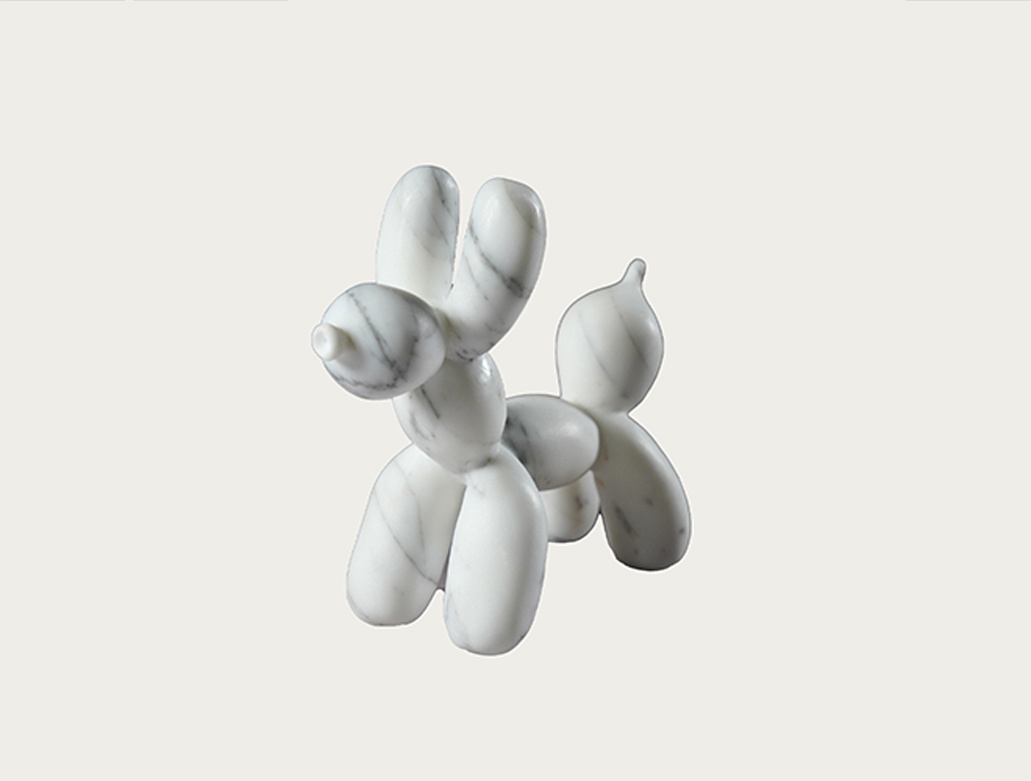 Calacatta Marble Balloon Dog Sculpture - Luxury Art Decor