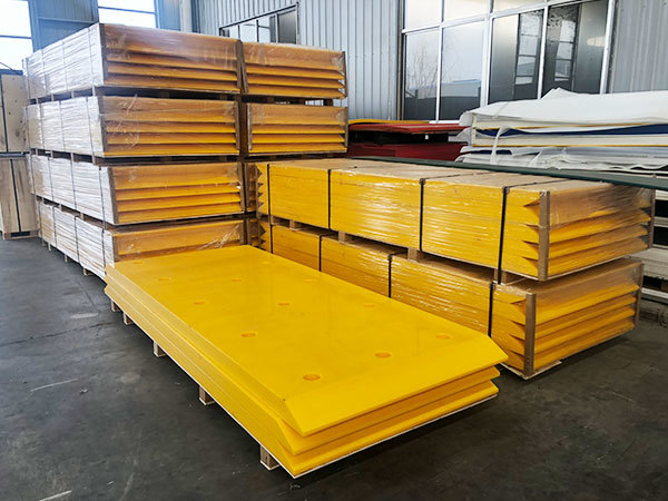 UHMWPE/HDPE Marine Fender Face Pad