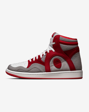 Sports shoes