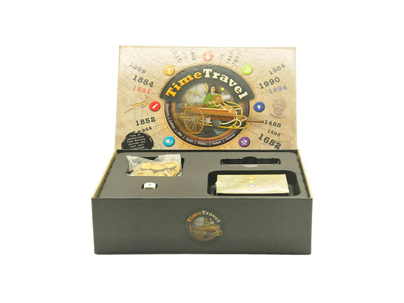 Board role-playing game suit
