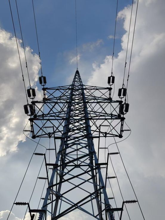 華潤(rùn)電力法庫(kù)150MW風(fēng)力發(fā)電項(xiàng)目（華潤(rùn)電力法庫(kù)150MW風(fēng)力發(fā)電項(xiàng)目場(chǎng)內(nèi)集電線路工程施工）