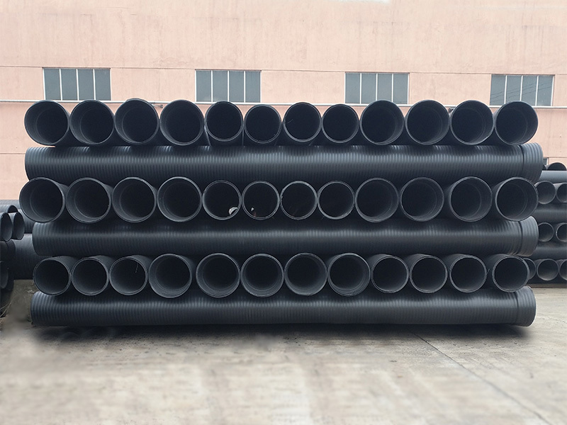 Buried polyethylene (HDPE) hollow wall wound pipe