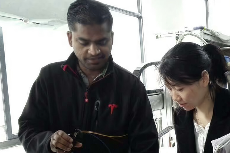特斯拉 特斯拉