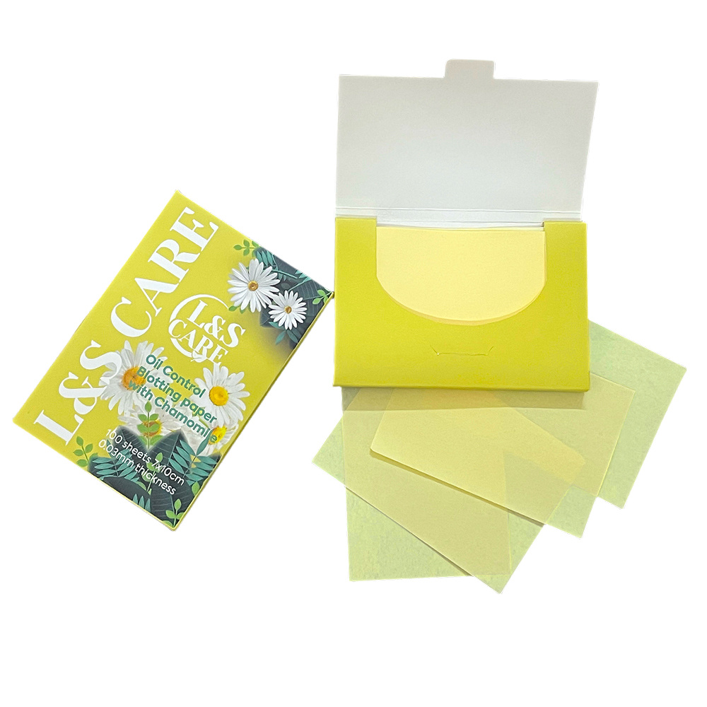 Oil blotting paper with chamomile fragrance