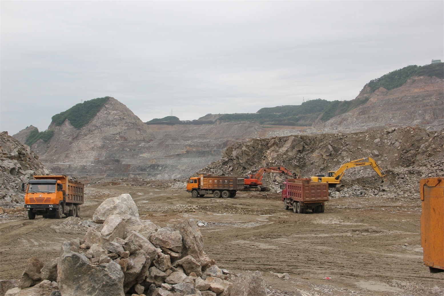 Open-pit mining project