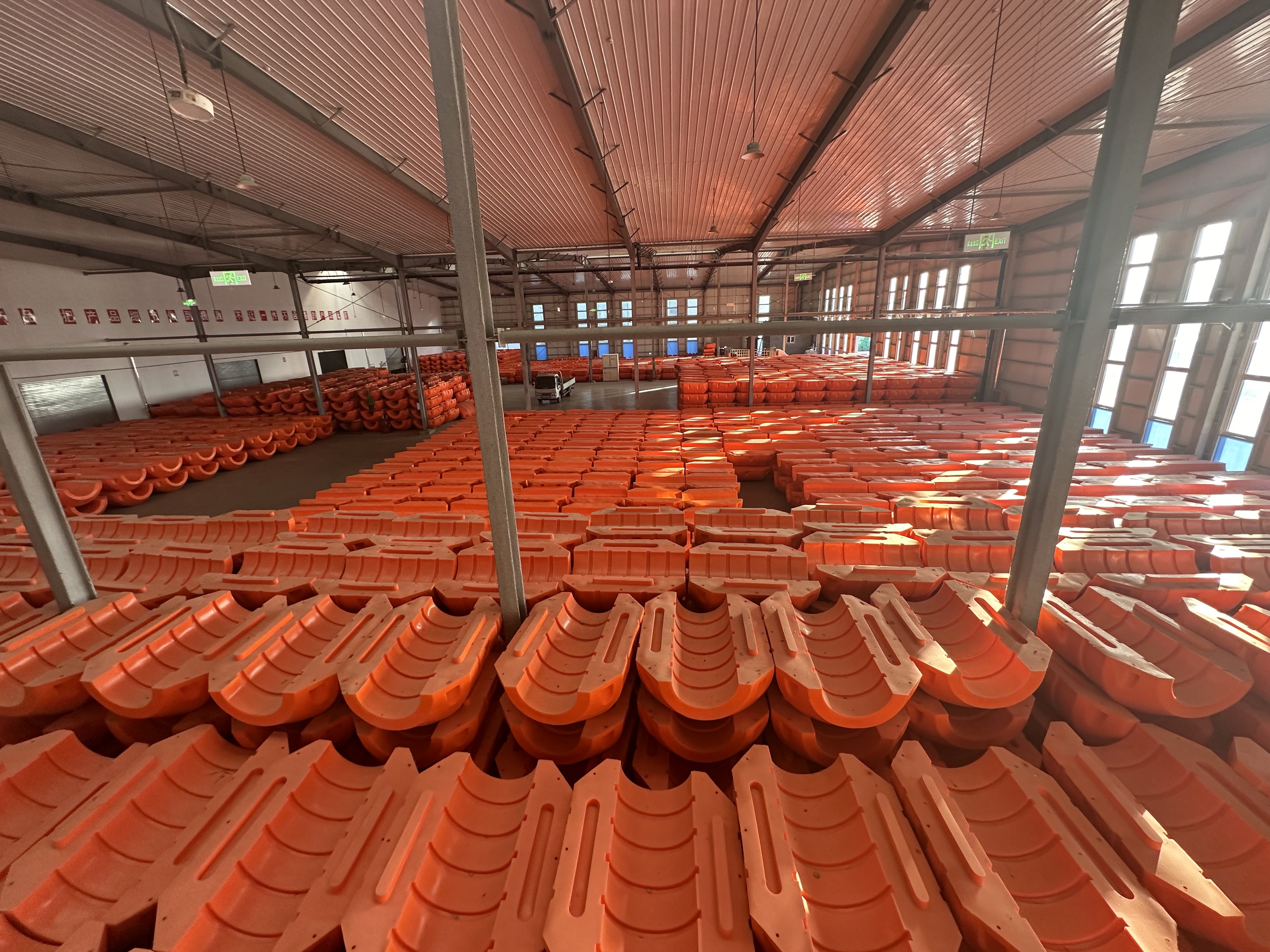 Produce and export high quality dredging pipe float  ,HDPE  Floater