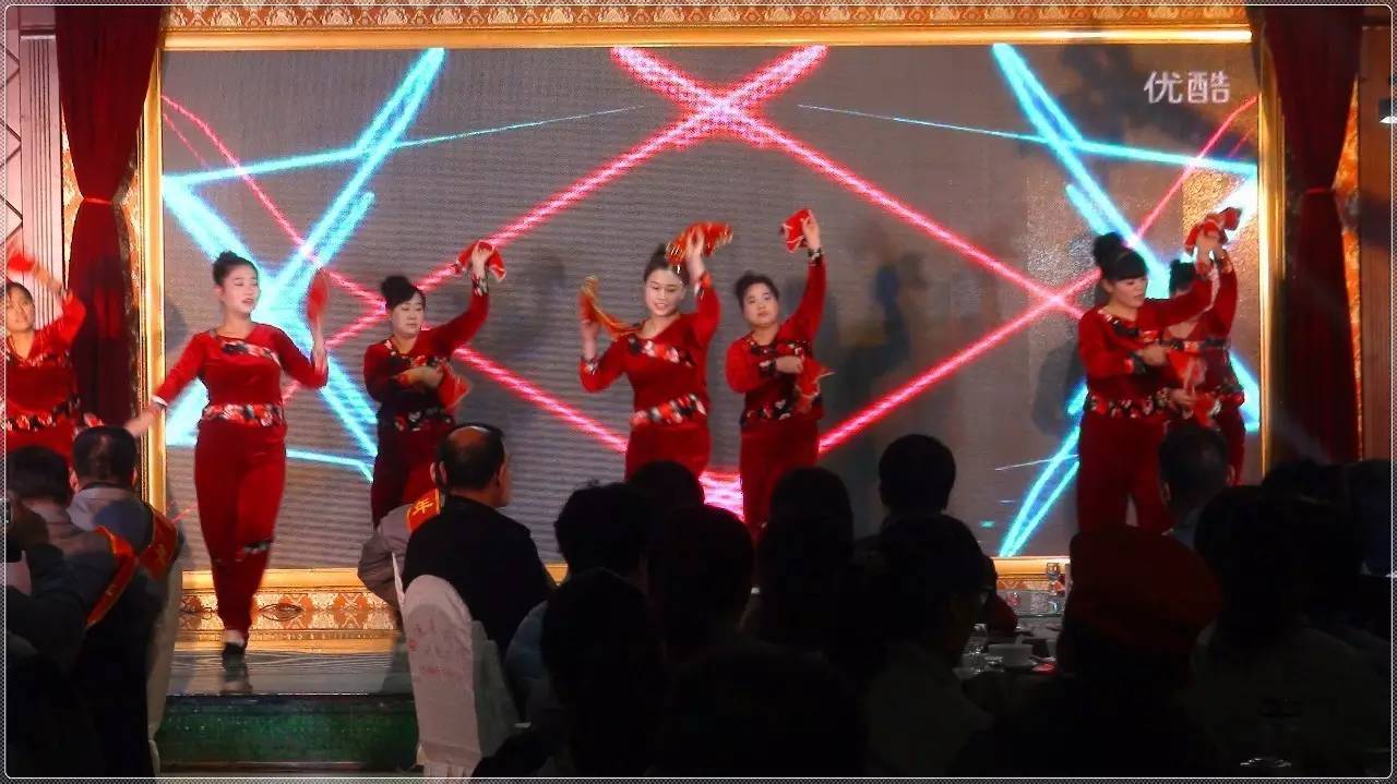 长丝车间舞蹈《新年大吉》