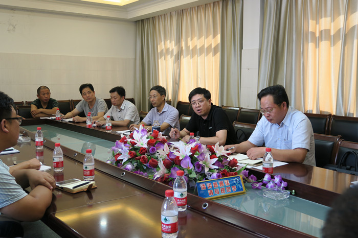 第二医疗管理集团召开院长会议