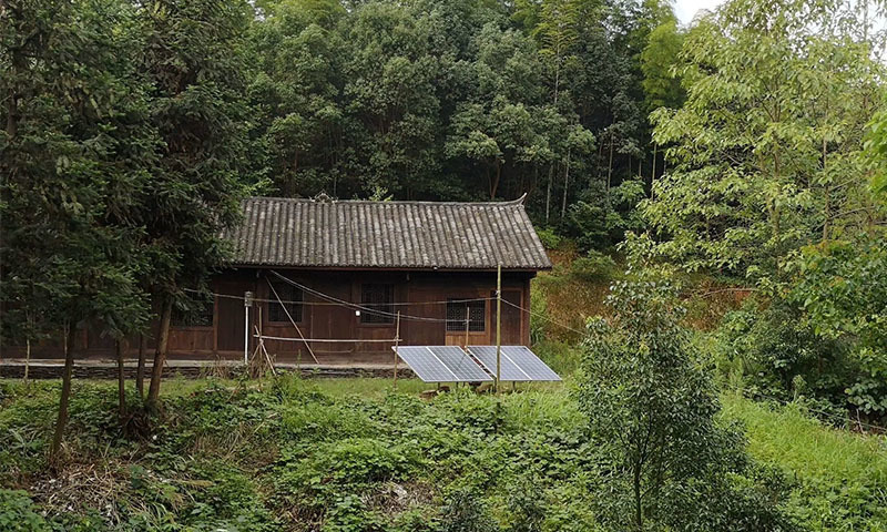 1KW off-grid power generation system in Wulingyuan Scenic Spot
