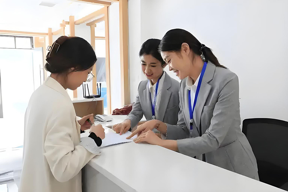  Top 10 Recommended Headhunting Companies in the Service Industry for 2025 