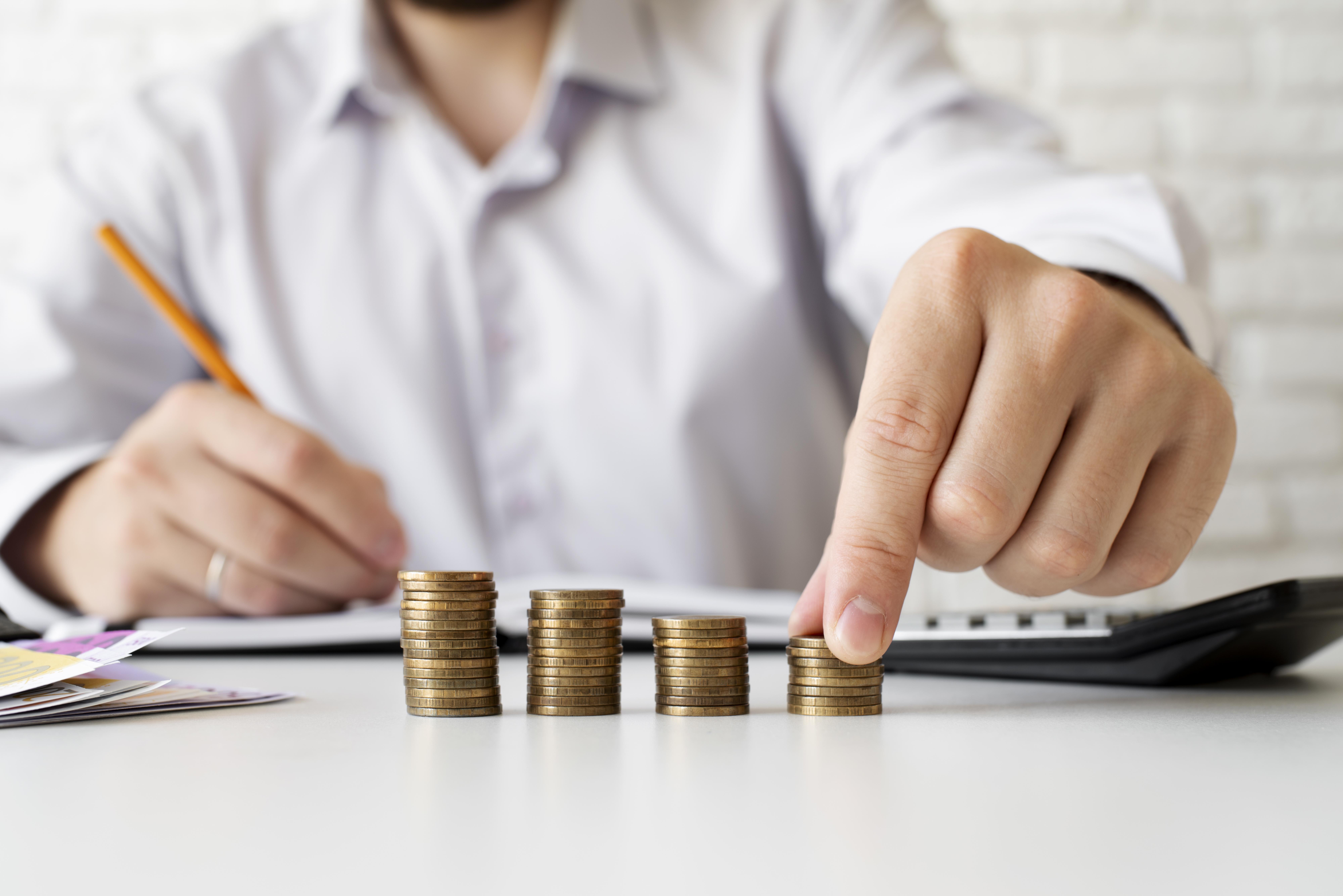  What is the fee standard for headhunting companies in Foshan in 2025? 