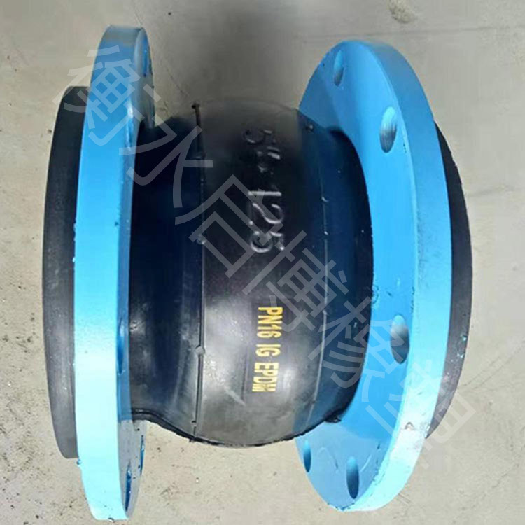 一种橡胶球的制作方法