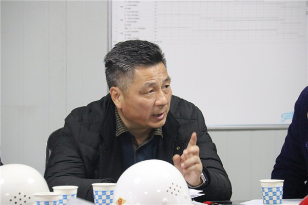 雾霾、寒风……阻挡不了高创建工项目巡检的脚步!