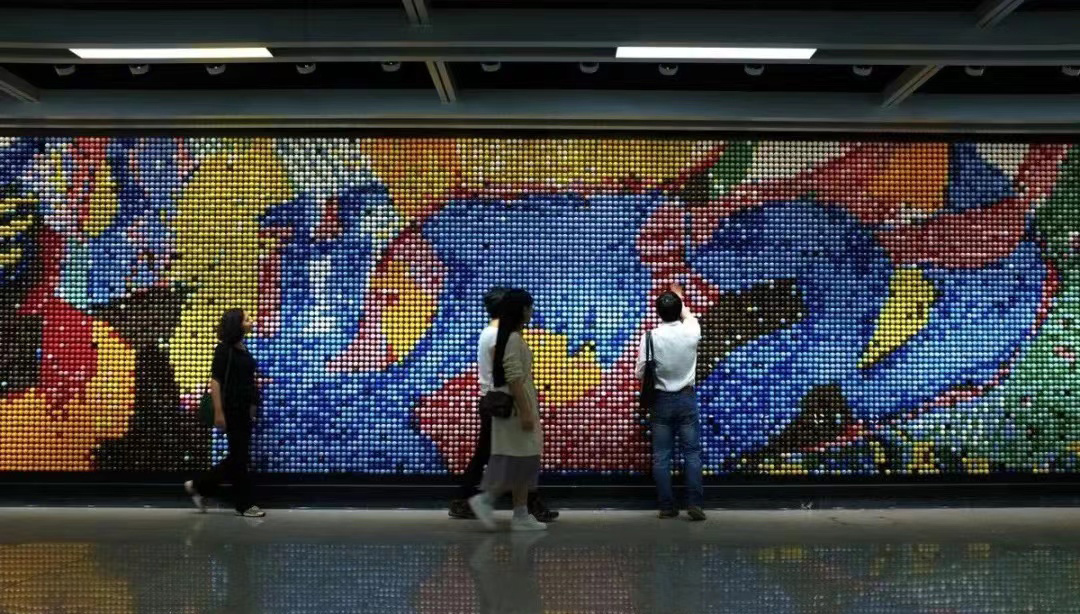 The Public Art of Shenzhen Metro Station