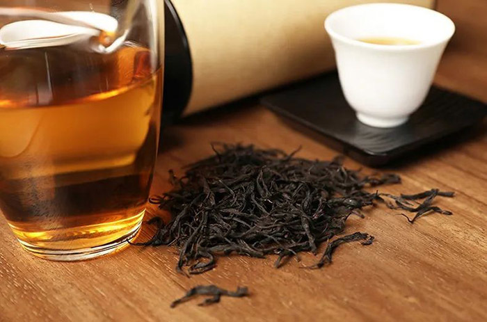 六龍茶業