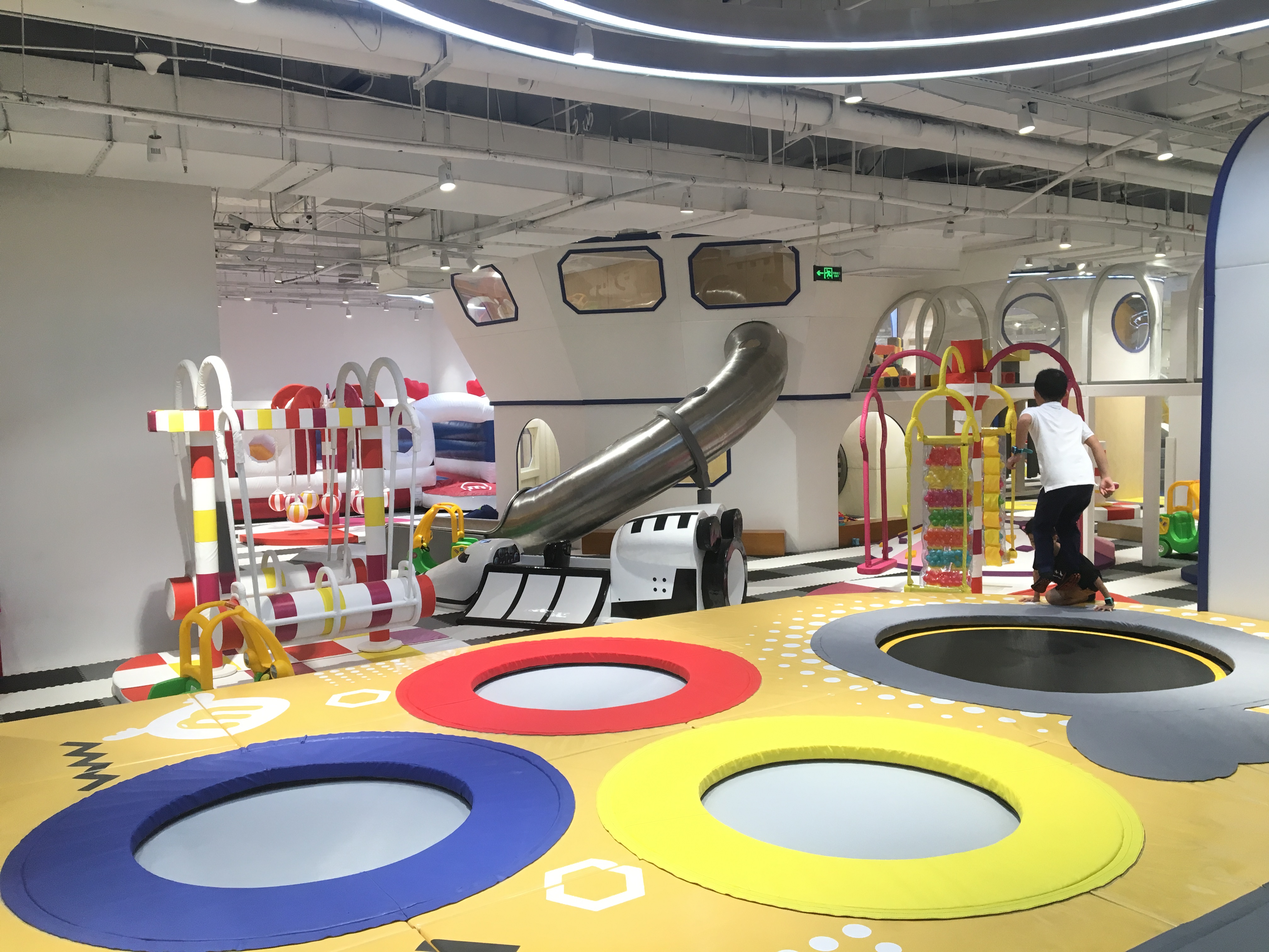 trampoline park equipment from China