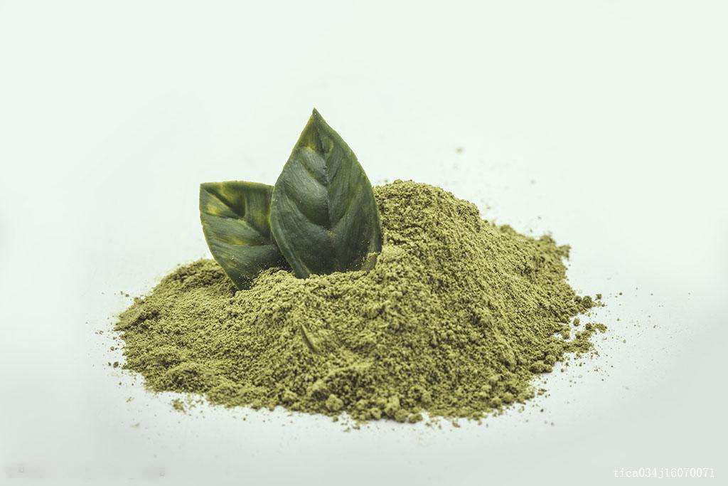 Green tea powder Essence