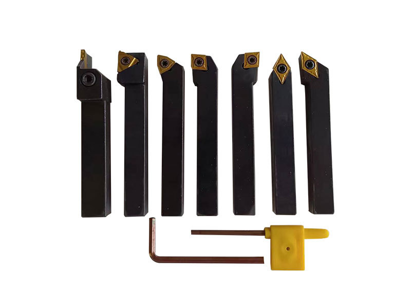 Seven-piece set of cutting tools