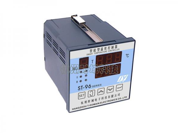 ST-801S-96 智能型精密數顯溫度控制器