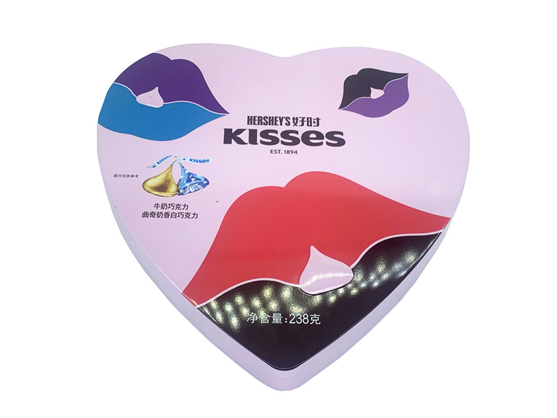 Heart-shaped Chocolate Candy Box