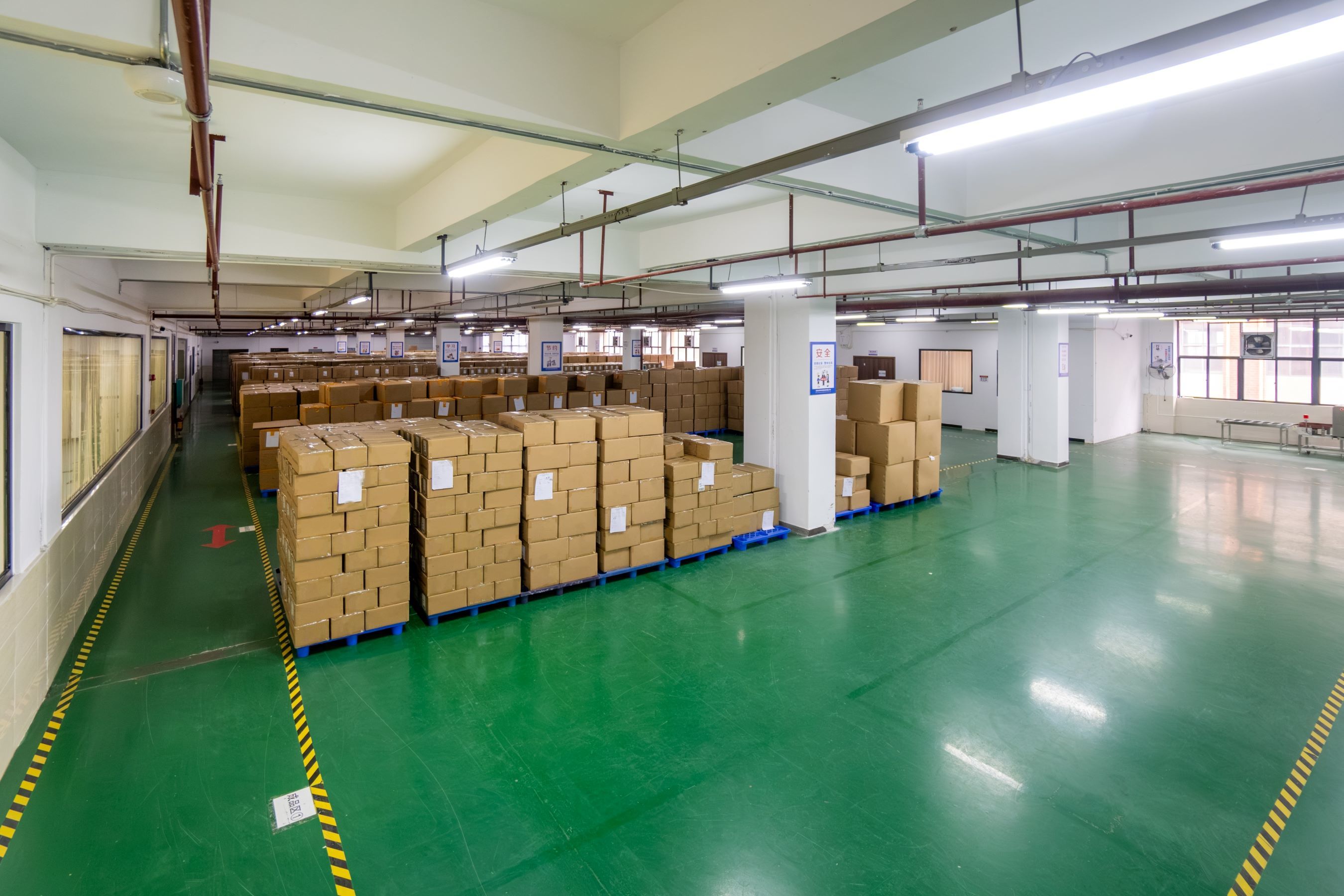 Finished product warehouse