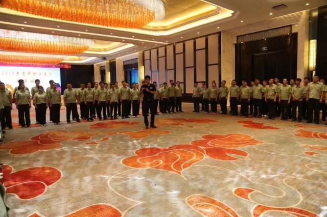 中礦集團組織青年職工素質拓展培訓