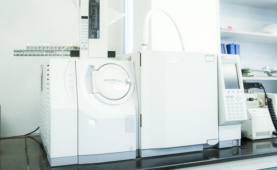 Shimadzu GC-MS Shimadzu GC-MS