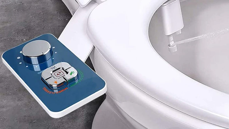 What Is the Difference Between An Engineering Toilet Bidet and A Home Toilet Bidet?