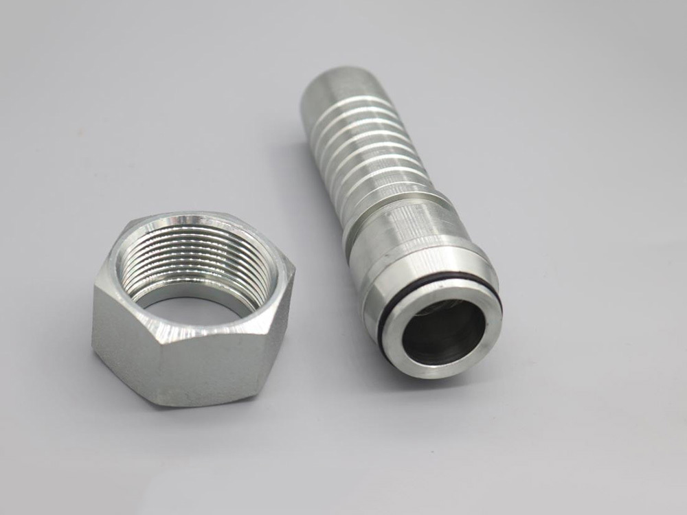 20411 METRIC FEMALE   24° CONE O-RING L.T.