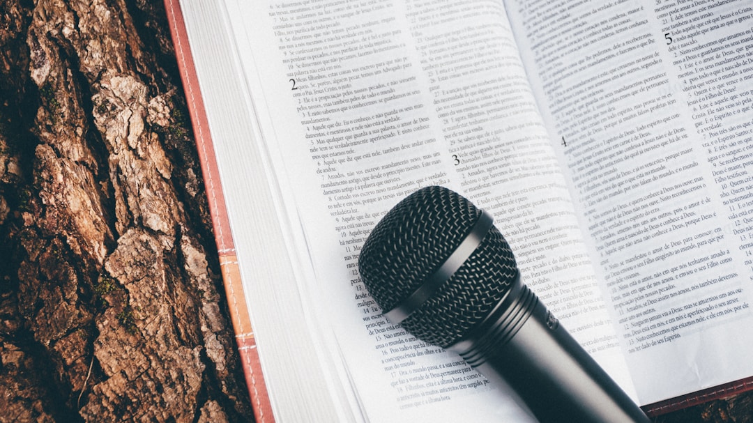 Learn more about wireless microphones with you