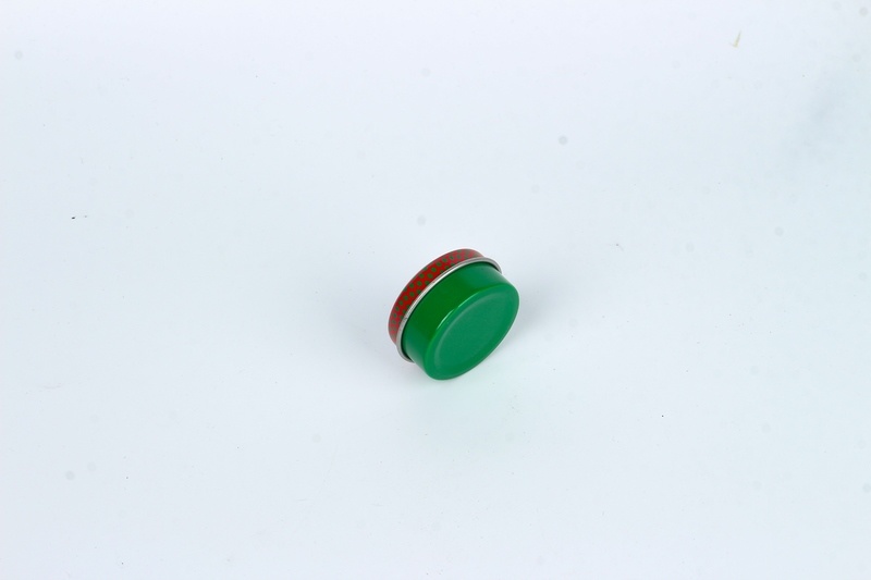 Round tin box sweet RB144