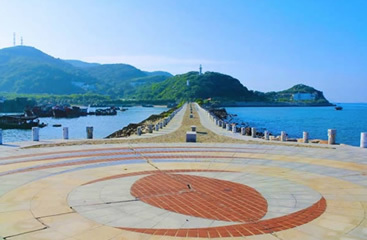 乘豪华游艇•住精品民宿•畅游桂山岛 乘豪华游艇•住精品民宿•畅游桂山岛