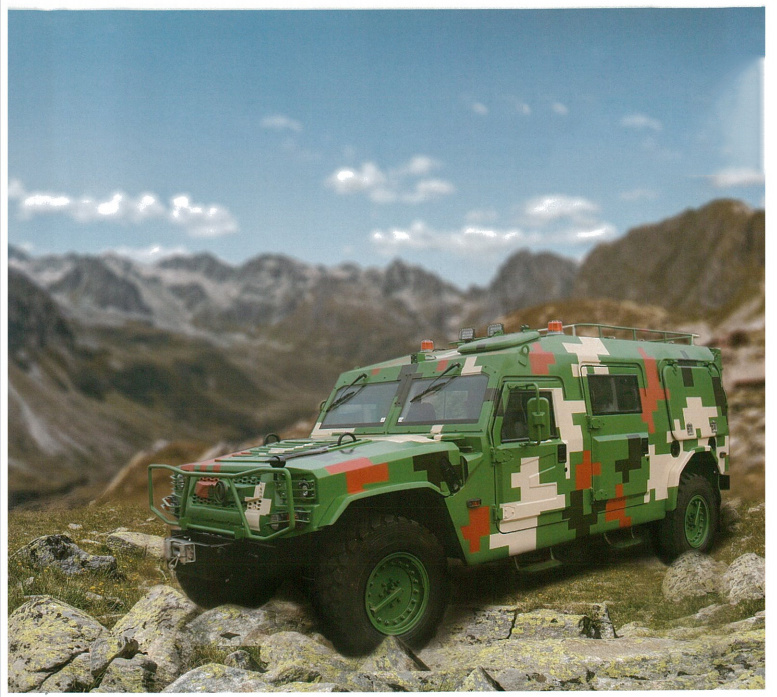 4x4 light high-mobility artillery support vehicle (left to right)