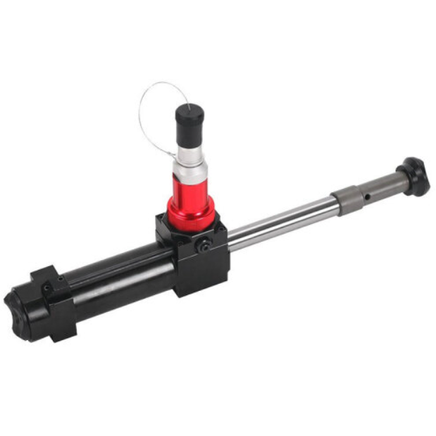 Hydraulic jacking device