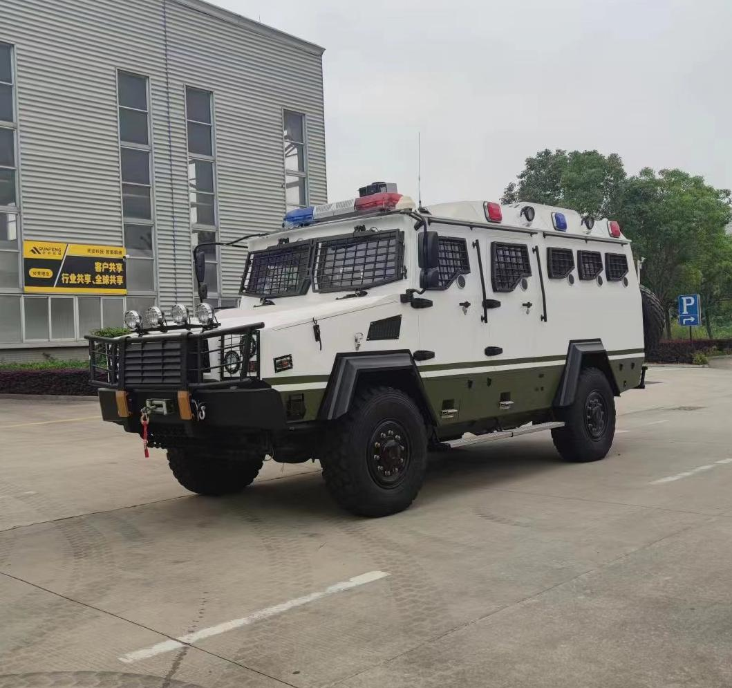 Light armored anti-riot personnel carrier
