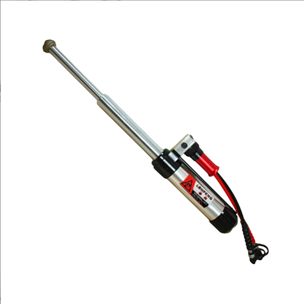 V-shaped ejector rod