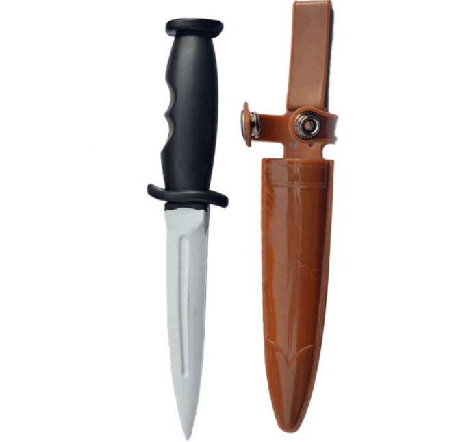 Rubber prop dagger